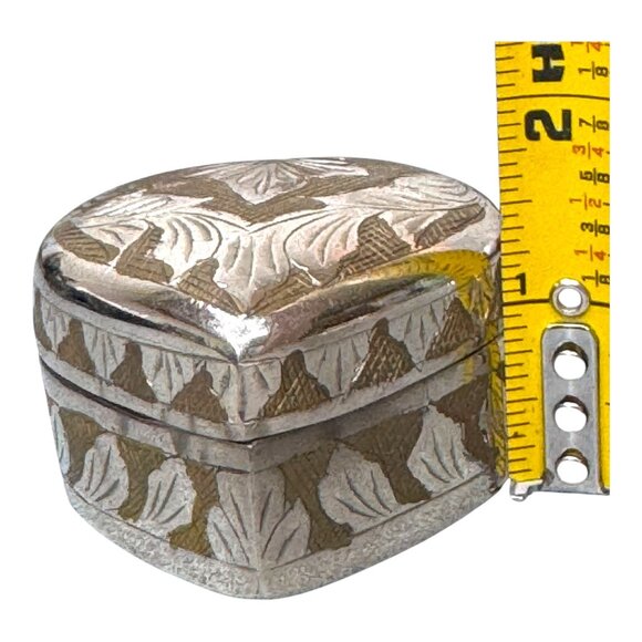 Heart-Shaped Silver & Brass Leaf Trinket Jewelry Ring Gift Box 2" Etched India - Picture 6 of 11